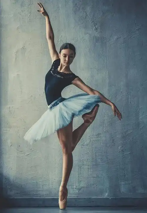 精美图片:人体摄影艺术,舞蹈的灵动之美