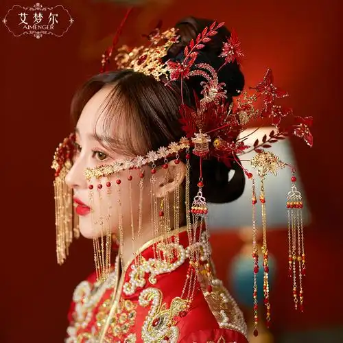 秀禾头饰新娘妆中式婚礼跟妆造型发饰大气复古面帘凤冠中国风发冠