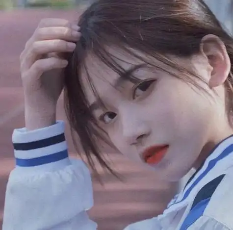 校园系的女生头像 女生头像图片大全 -【爱个性】