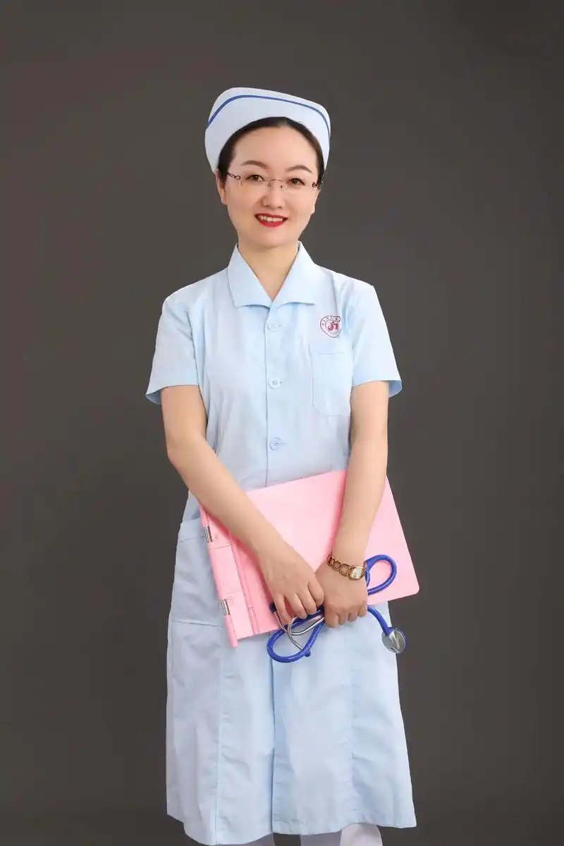 优秀护士长,最美丽天使,职业形象照9191919191 - 抖音