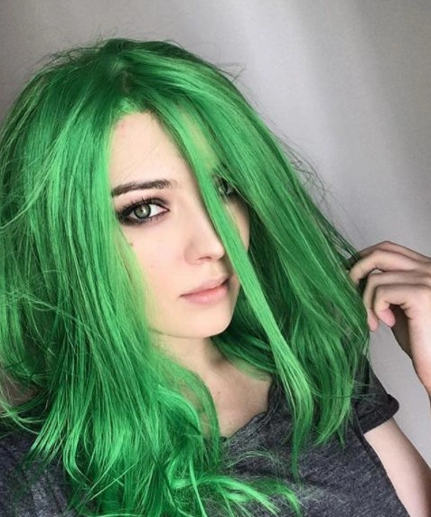 绿发小姐姐,谁不想要个像北极星一样的女朋友呢?