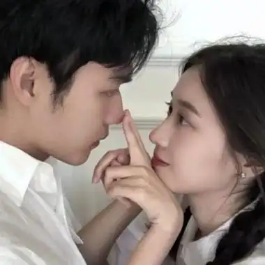 2021抖音情侣头像一男一女高清大图