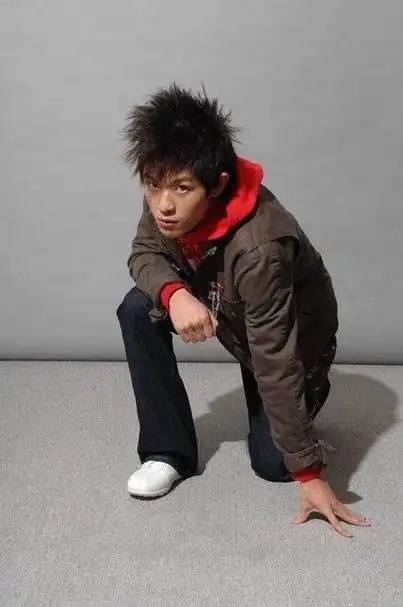 庄濠全个人资料