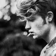 霸气微信头像吸烟男头非主流微信头像吸烟男生微信个性头像分手那天我