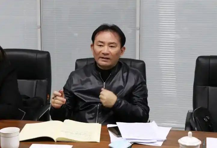 常熟市委常委市政府副市长万晓军一行来我院调研考察