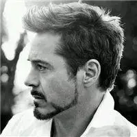 沧桑的中国大叔头像图片【点击鼠标右键下载】