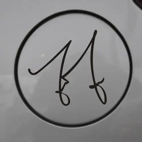 林俊杰签名复刻刻版油箱防水防晒反光车贴侧门汽车装饰贴