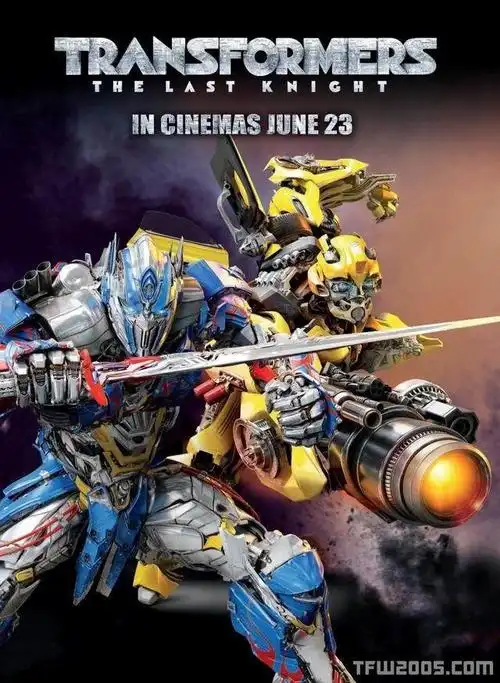 《变形金刚5》曝新海报,大黄蜂抡大锤不敌擎天柱,威震天手炮喷火