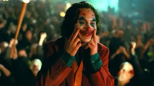 小丑说说伤感句子(穷凶极恶的小丑) - 火句子