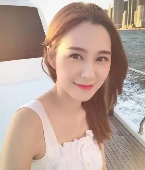 升级当女主!tvb小花梁茵获赞专业,因《爱回家》anita形象入屋