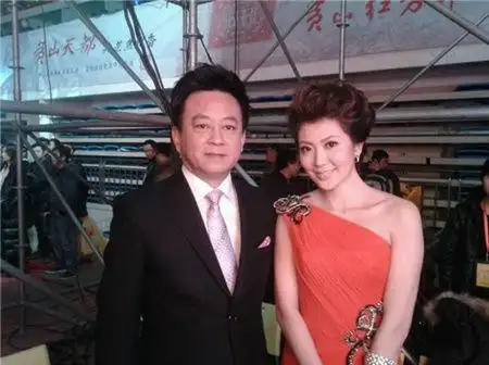 曝毕福剑欲退居幕后提携紫檀主持星光大道