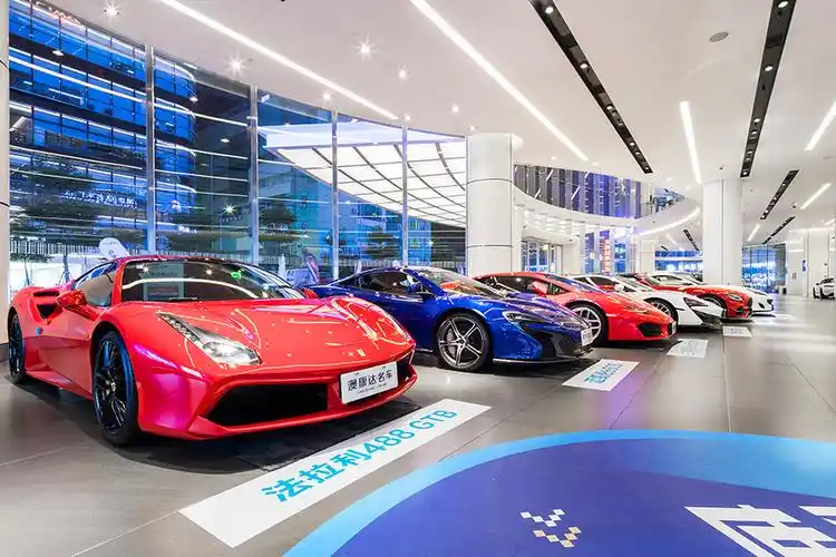 在全球最大二手车展厅看过瘾澳康达名车广场