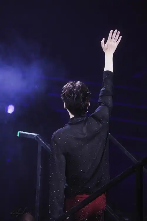 李易峰超话不开玩笑的 宝贝臂展得有5