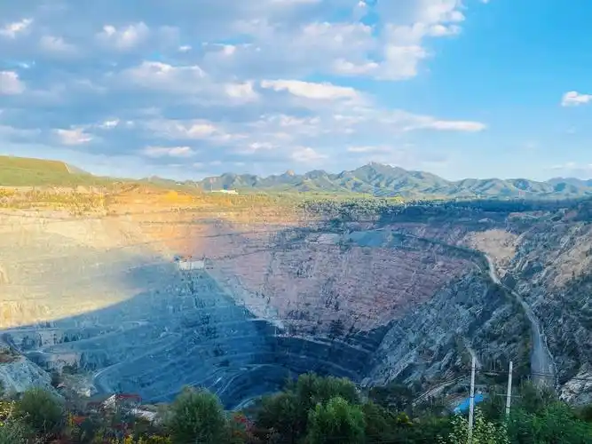 99鞍山|大孤山铁矿