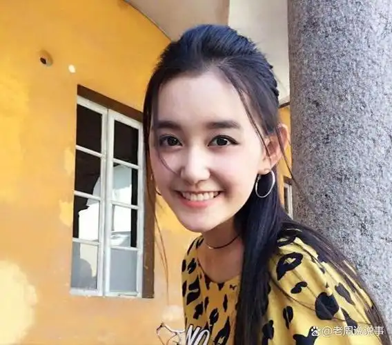 蒋依依被实名举报偷税漏税,于正被骂毒奶,敖子逸两部剧受影响