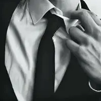 qq头像男生西装帅气 穿西装超帅的男生头像图片_微信头像图片大全