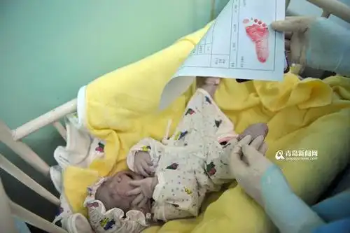 [图片故事]产房里的母亲节 实拍分娩全程