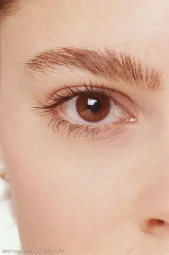 美女眼睛特写图片