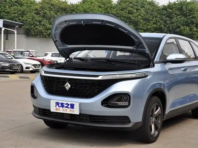 上汽通用五菱 宝骏rm-5 2019款 1.5t cvt 24小时在线精英型 6座