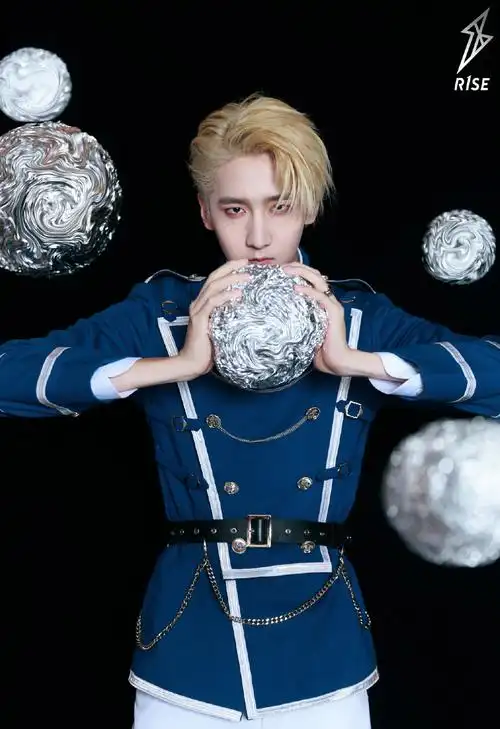 r1se腾讯视频星光大赏帅气图片写真1616