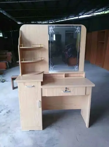 生态板梳妆台1.1米