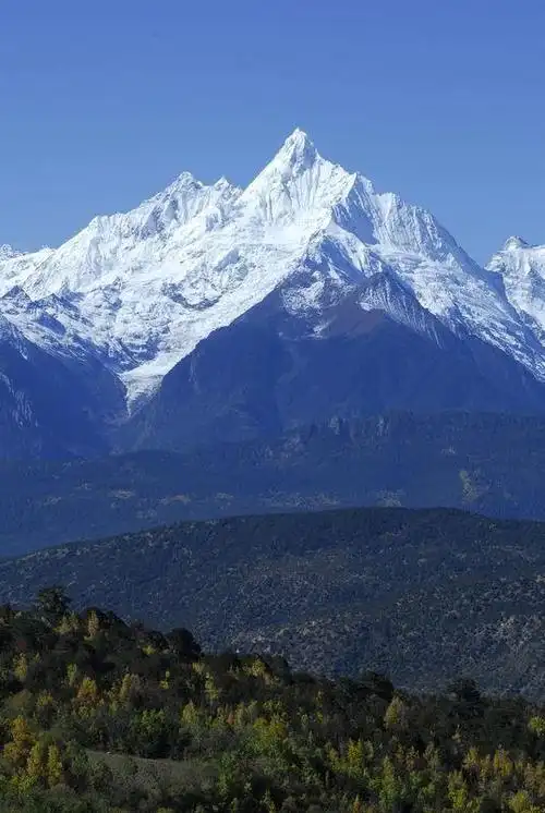 那些无法被征服的大山人类至今都没有登顶过的绝对净土