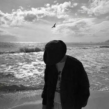 被感情伤心痛的句子说说心情短语