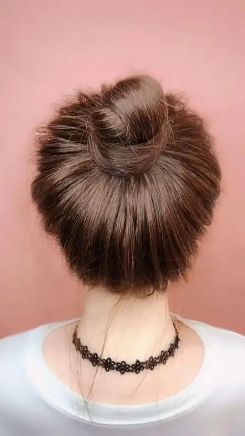 特别简单不易散的一款丸子头,颜值特别高