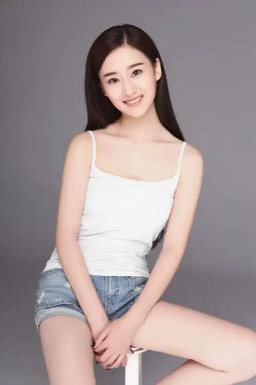 大闹天竺最美天竺少女张文婷系学霸有11年舞蹈基础