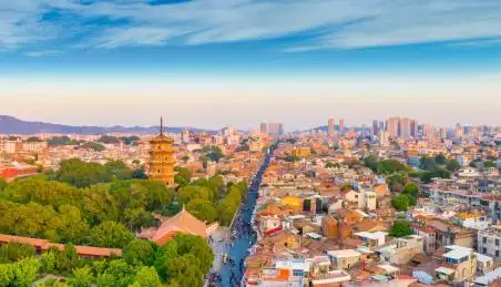 中国福建省泉州市老城区开元寺风光