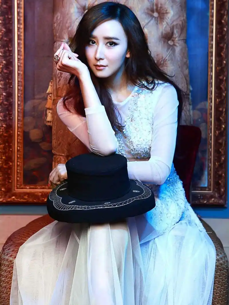 漂亮妈咪胡静壁纸