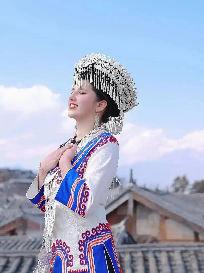 少数民族写真——彝族