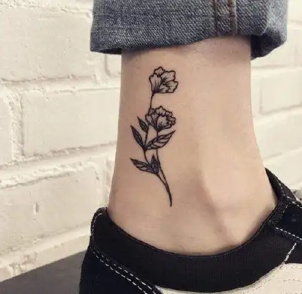 小面积简单好看的女生脚裸纹身图案