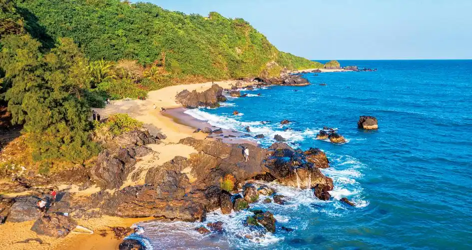 万宁山钦湾-最美港湾-100个最美风景点-海南省旅游和文化广电体育厅