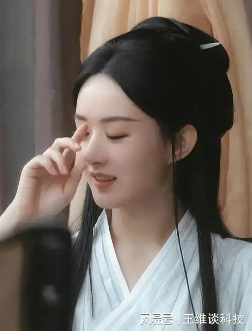 赵丽颖白衣古装太绝了温婉优雅这气质不演小龙女可惜了