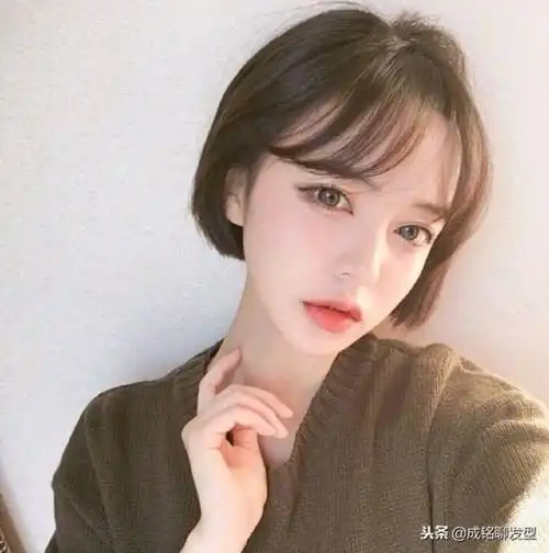 瓜子脸适合的发型图适合瓜子脸的短发发型女