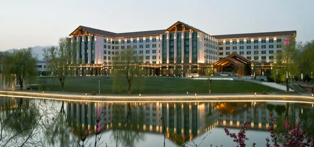 杨邦胜设计集团-度假酒店外观