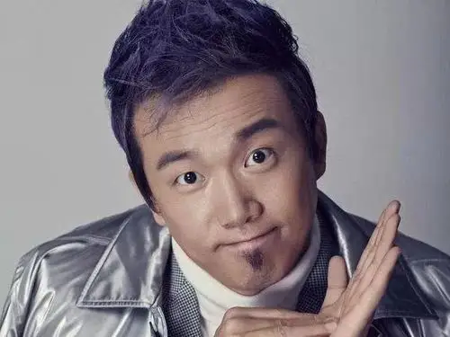 真实,从容,烟火气,潘斌龙究竟是喜剧演员还是电影演员?