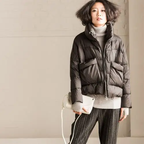 特●y9882a 复古宽松大兜纯色保暖短款羽绒服女 2015 米兰宣言