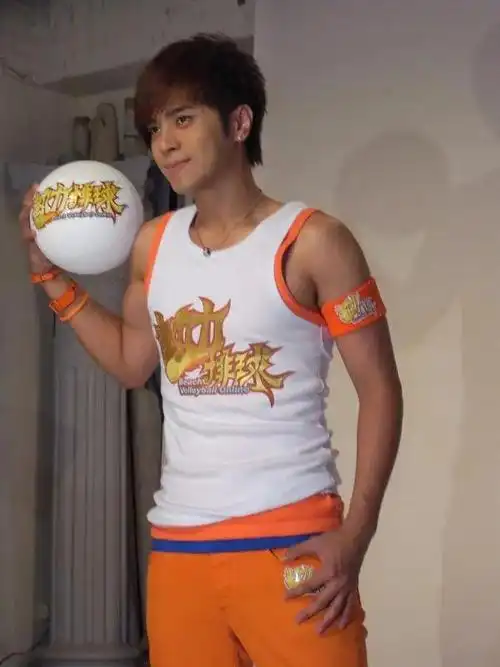 见证亚洲速度,游戏之王罗志祥