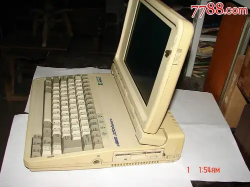 最早的笔记本电脑