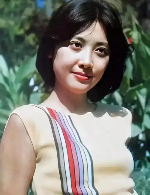 最美的女儿国国王～朱琳~美图集锦