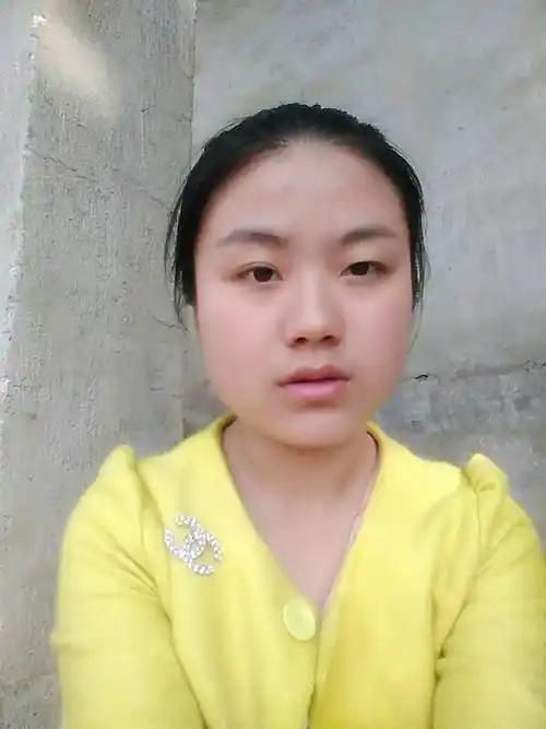 我是什么脸型?适合什么发型?需要留刘海吗?