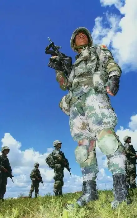 【转载】yd《潇洒军警--钢铁汉》