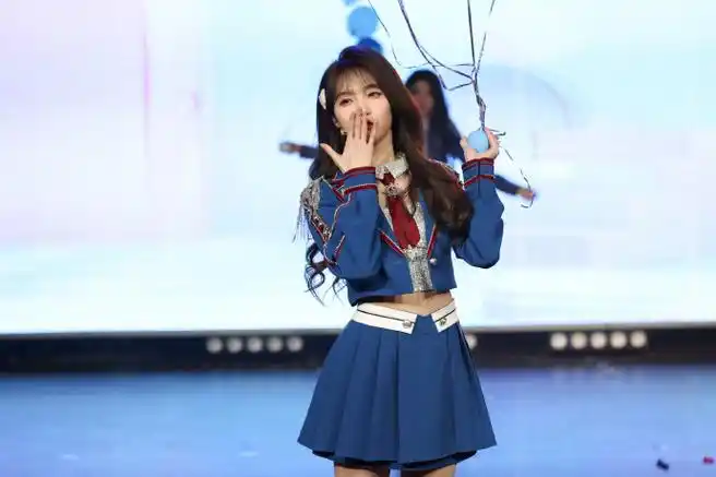 1  全国巡演收官站——上海站圆满落幕  一曲《怦然心动》唱盛夏的