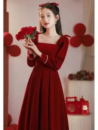 lachapellesport拉夏贝尔敬酒服新娘23新款小个子订婚连衣裙酒红色