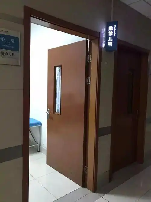 6岁姐妹花喝了它后紧急洗胃!很多家庭常备,隐藏巨大风险!