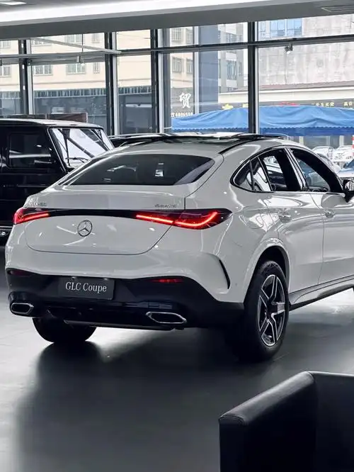 倾心,意动 94全新glc轿跑suv 你心动吗_奔驰glc社区_易车社区