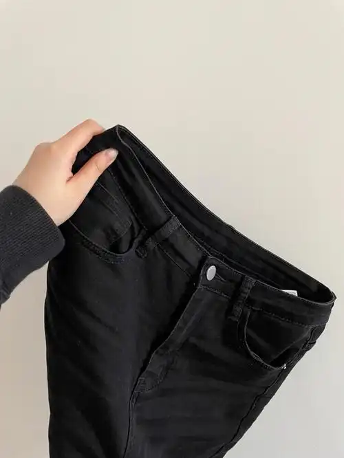 盲买的黑色开衩牛仔裤我真的会谢