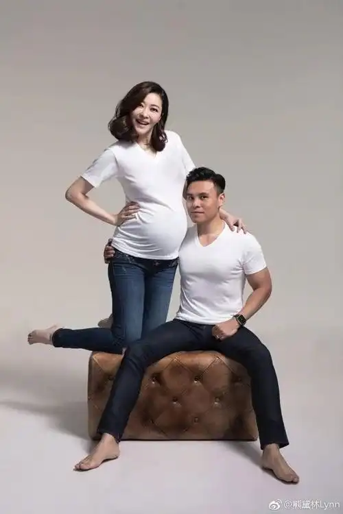 组图:女明星孕照考古合集 baby四肢纤细孙俪变辣妈